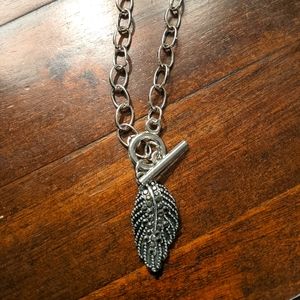 Ladies Silver Leaf Necklace